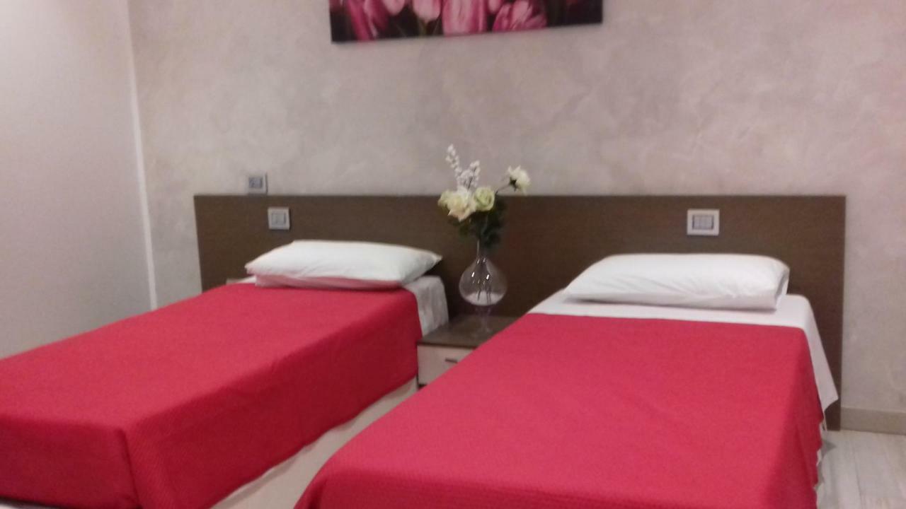 B&B Tre Passi Verona Luaran gambar